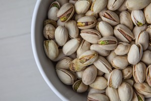 pistachios - Even with a busy schedule, it's possible to eat snacks on the go that aren't bad for you. Try these high energy foods to keep you feeling fresh and focused.